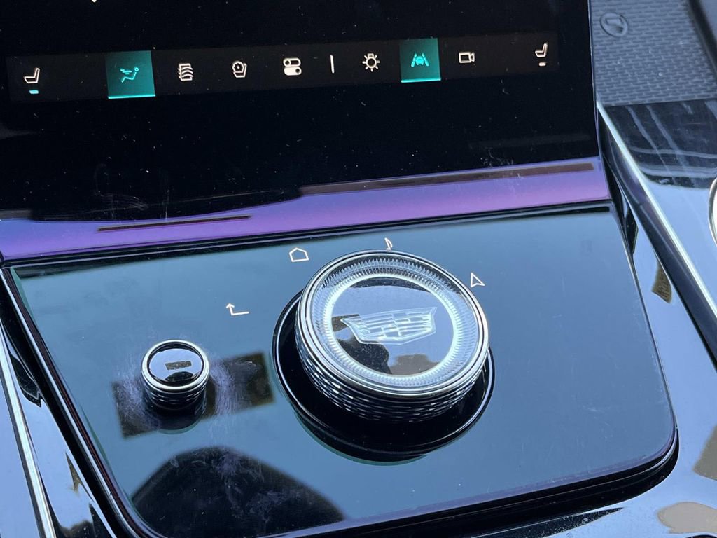 Certified 2025 Cadillac Escalade Sport w/ Touring Package image 36