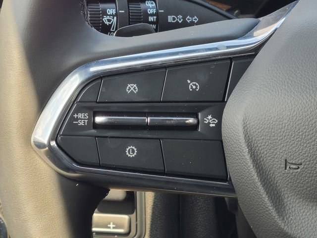 New 2025 Chevrolet Suburban High Country image 28