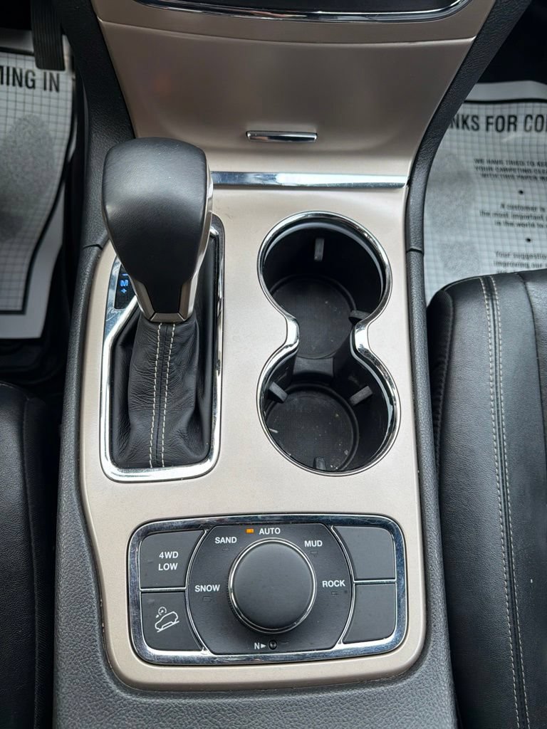 Used 2017 Jeep Grand Cherokee Limited AWD/4WD image 33