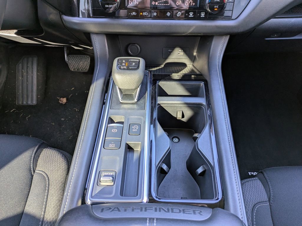 Certified 2024 Nissan Pathfinder SV image 20