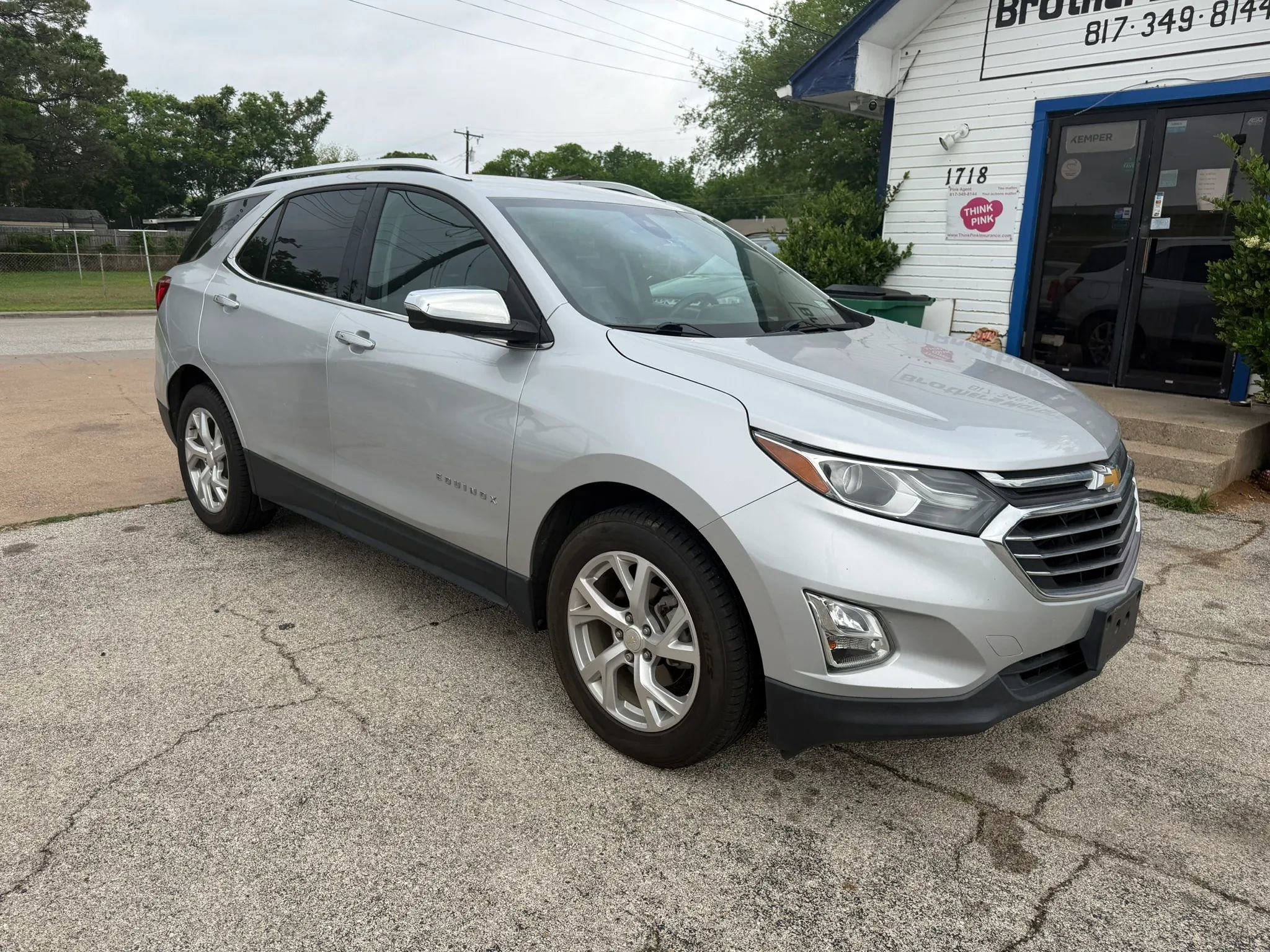 Used 2019 Chevrolet Equinox Premier FWD image 3