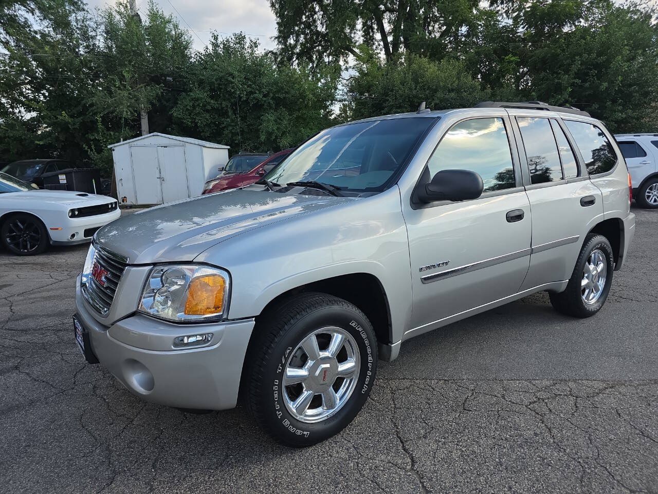 Used 2006 GMC Envoy SLE AWD/4WD image 2