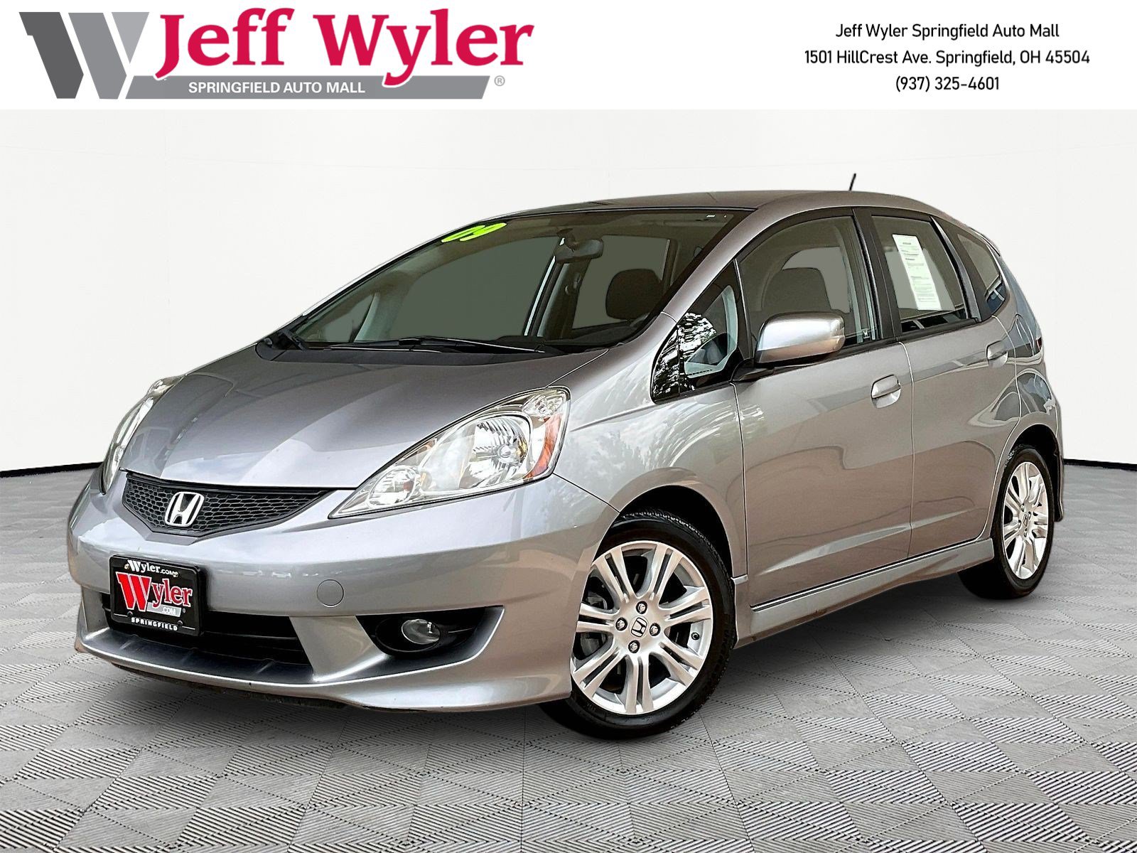 Used 2009 Honda Fit Sport image 1