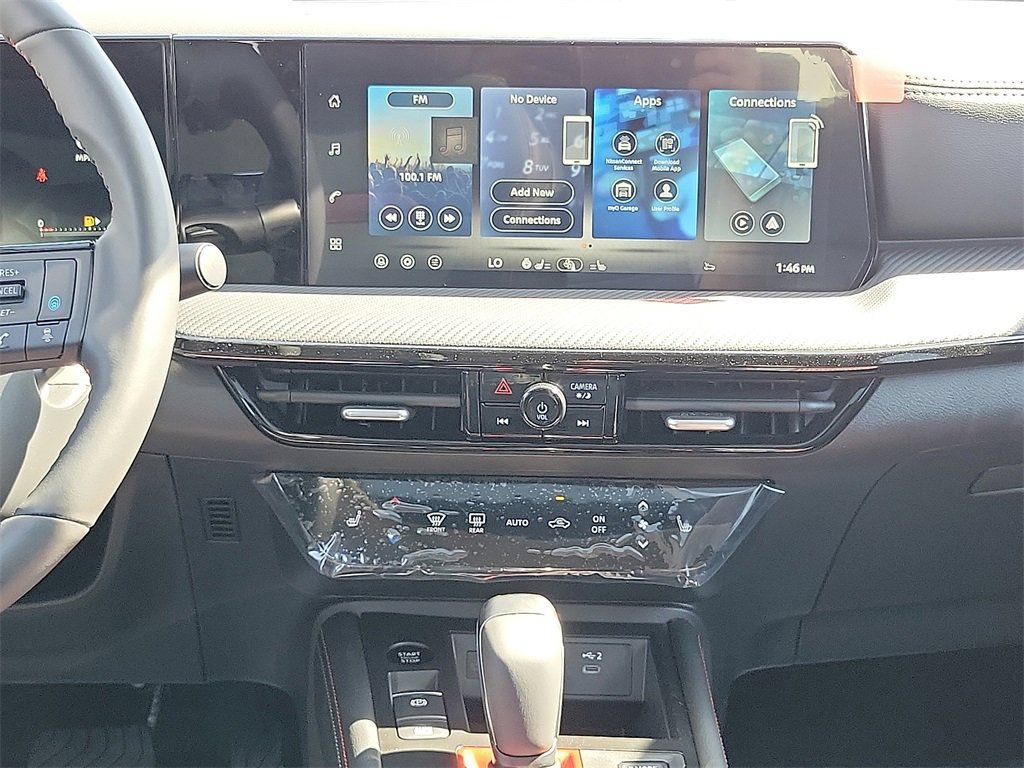 New 2026 Nissan Kicks SR w/ SR Premium Package FWD image 9