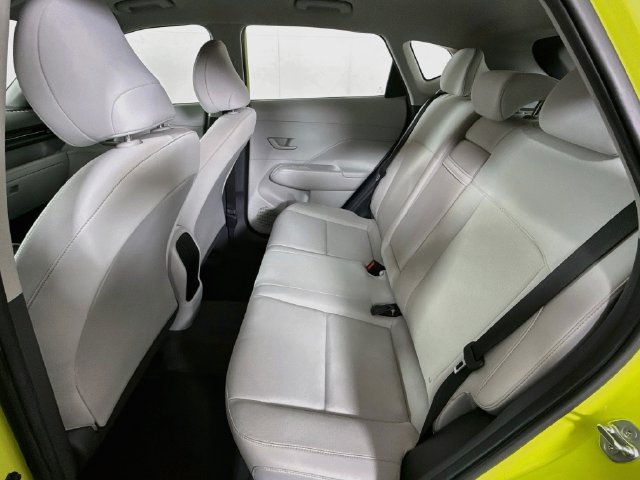 Certified 2024 Hyundai Kona SE AWD/4WD image 24