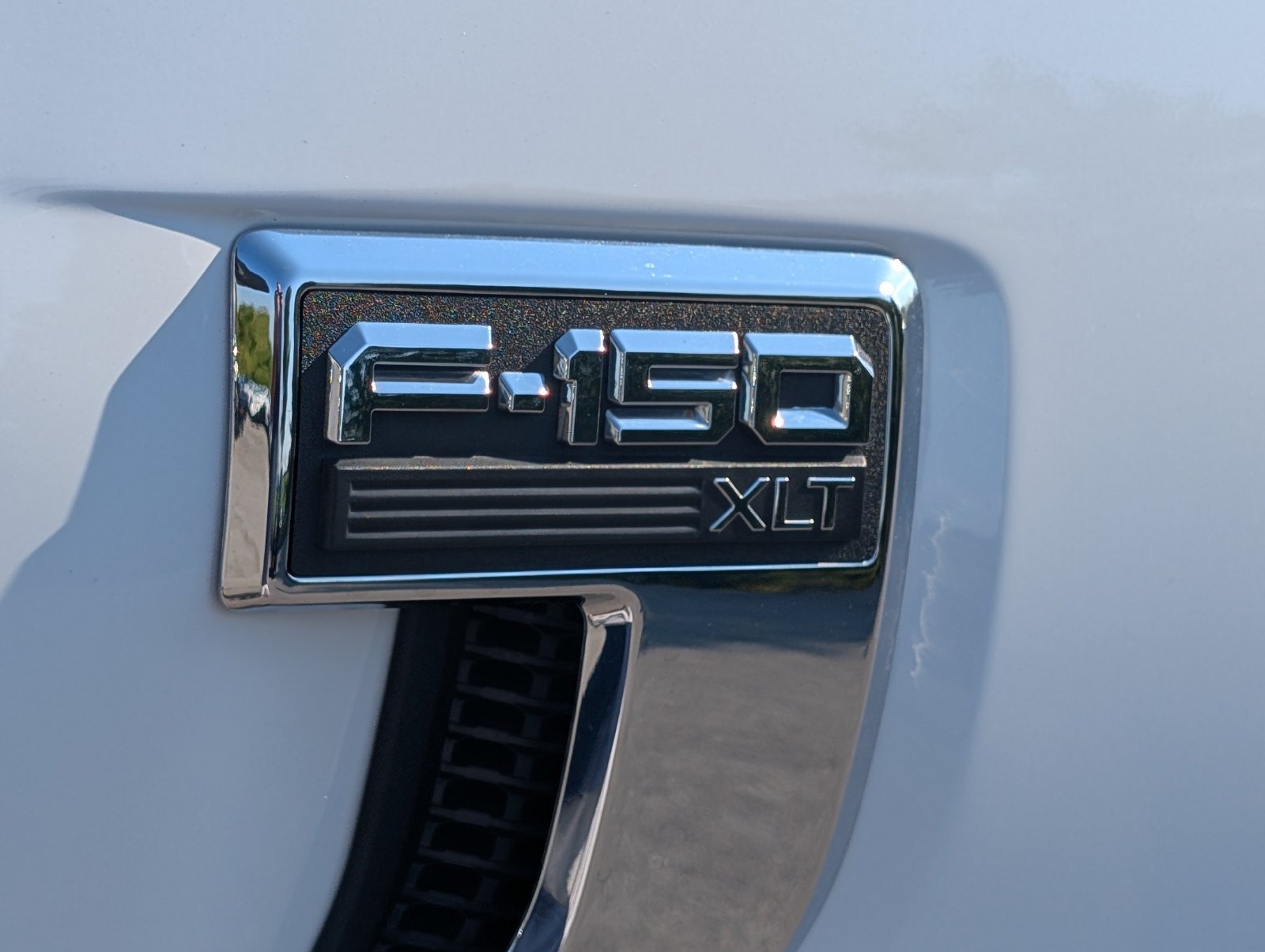 Used 2021 Ford F150 XLT w/ Equipment Group 301A Mid RWD image 5