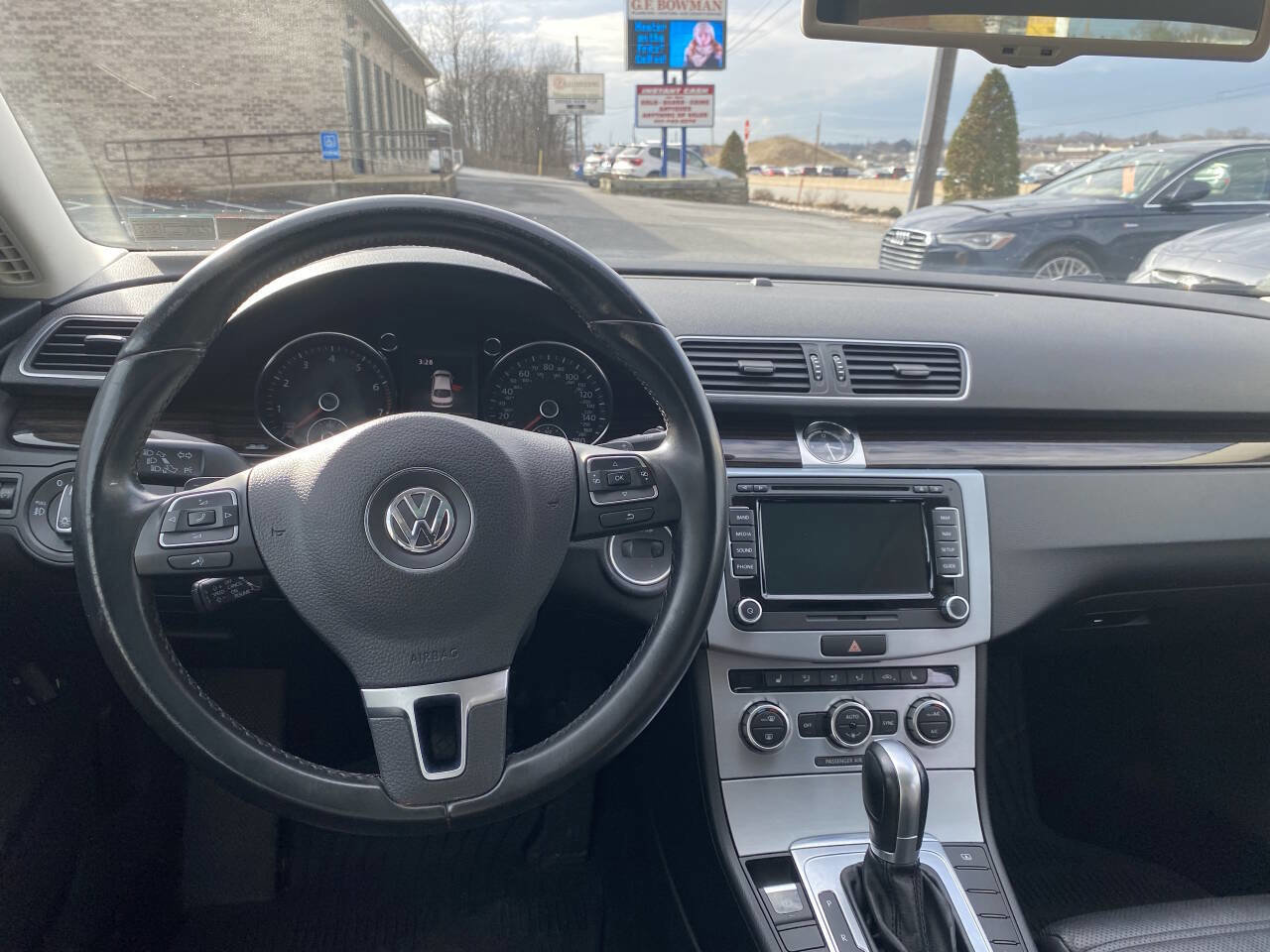 Used 2015 Volkswagen CC Executive image 22
