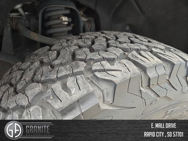 Used 2018 GMC Canyon SLE image 27