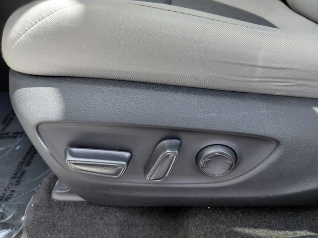 Used 2023 Toyota RAV4 XLE w/ Convenience Package AWD/4WD image 19