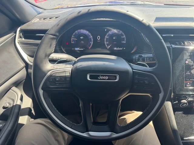 Used 2023 Jeep Grand Cherokee L Laredo image 19