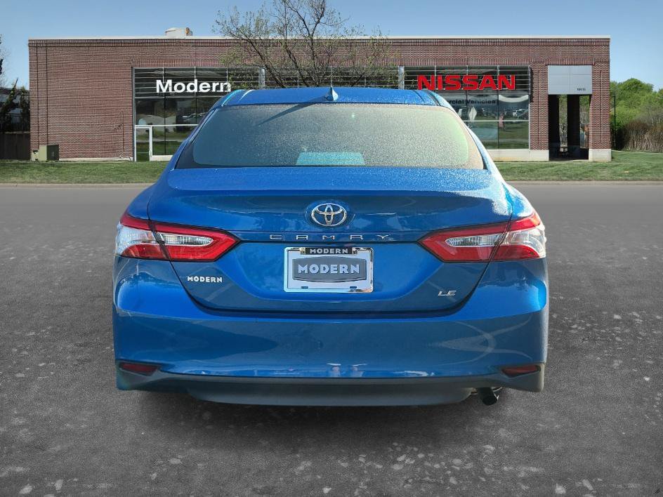Used 2020 Toyota Camry LE FWD image 3