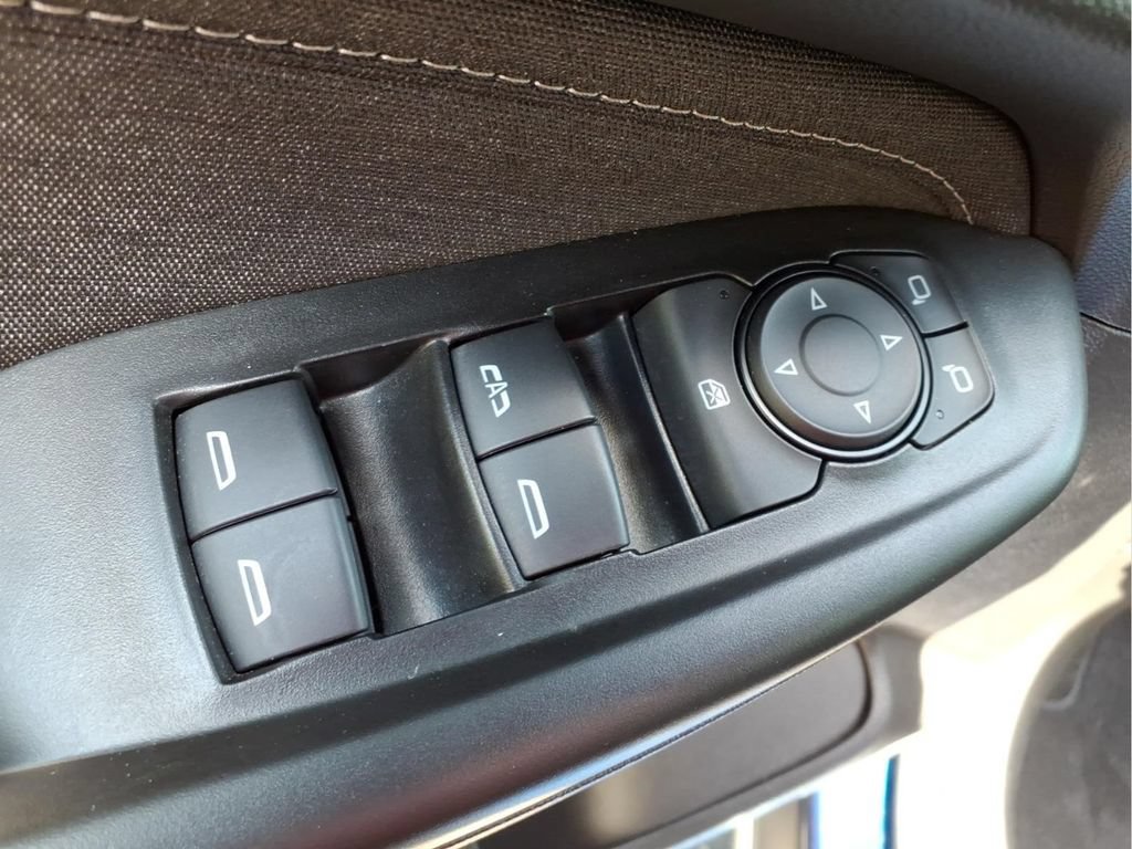 Certified 2023 Chevrolet TrailBlazer ACTIV FWD image 21
