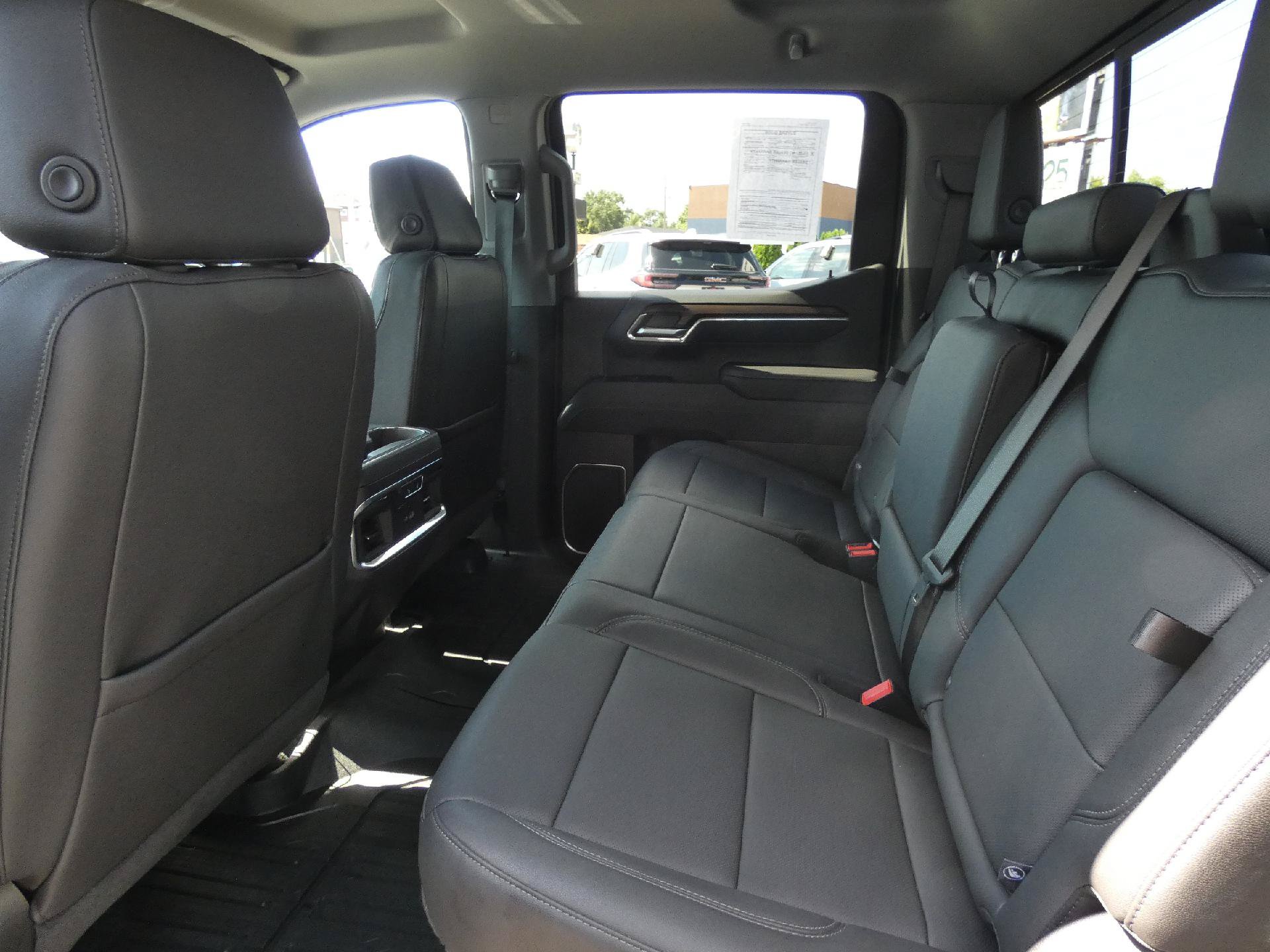 Certified 2025 GMC Sierra 1500 SLT w/ SLT Premium Plus Package AWD/4WD image 13