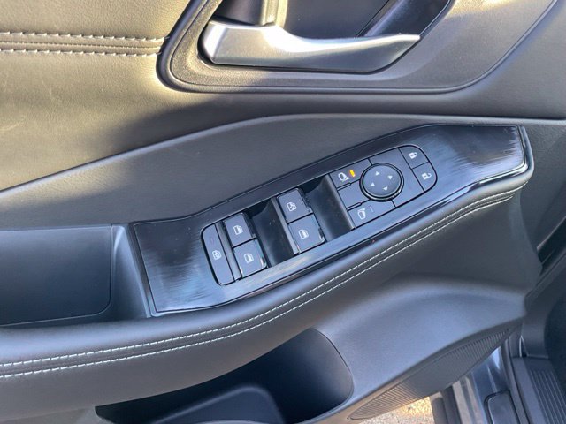 New 2027 Nissan Rogue SV AWD/4WD image 12