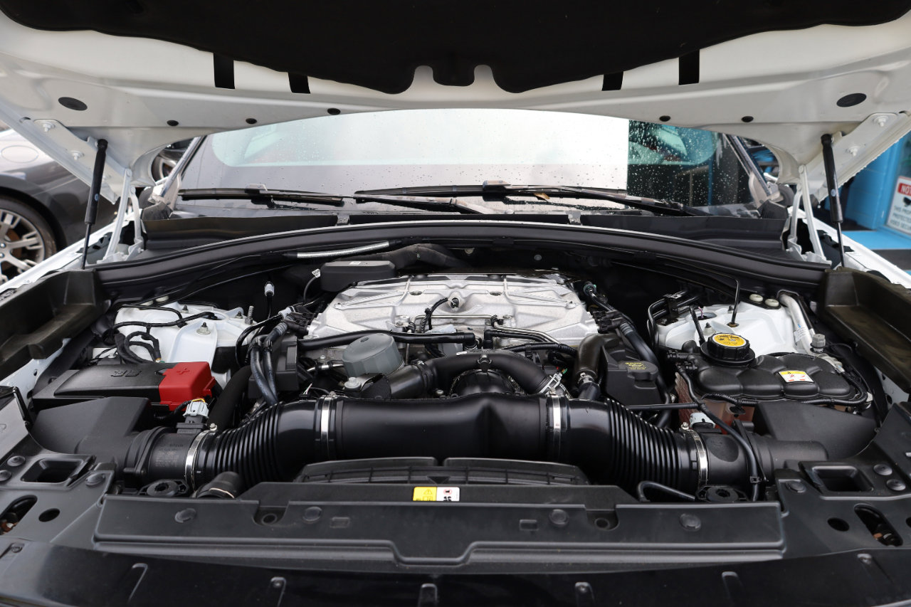 Used 2020 Land Rover Range Rover Velar SV Autobiography Dynamic image 17