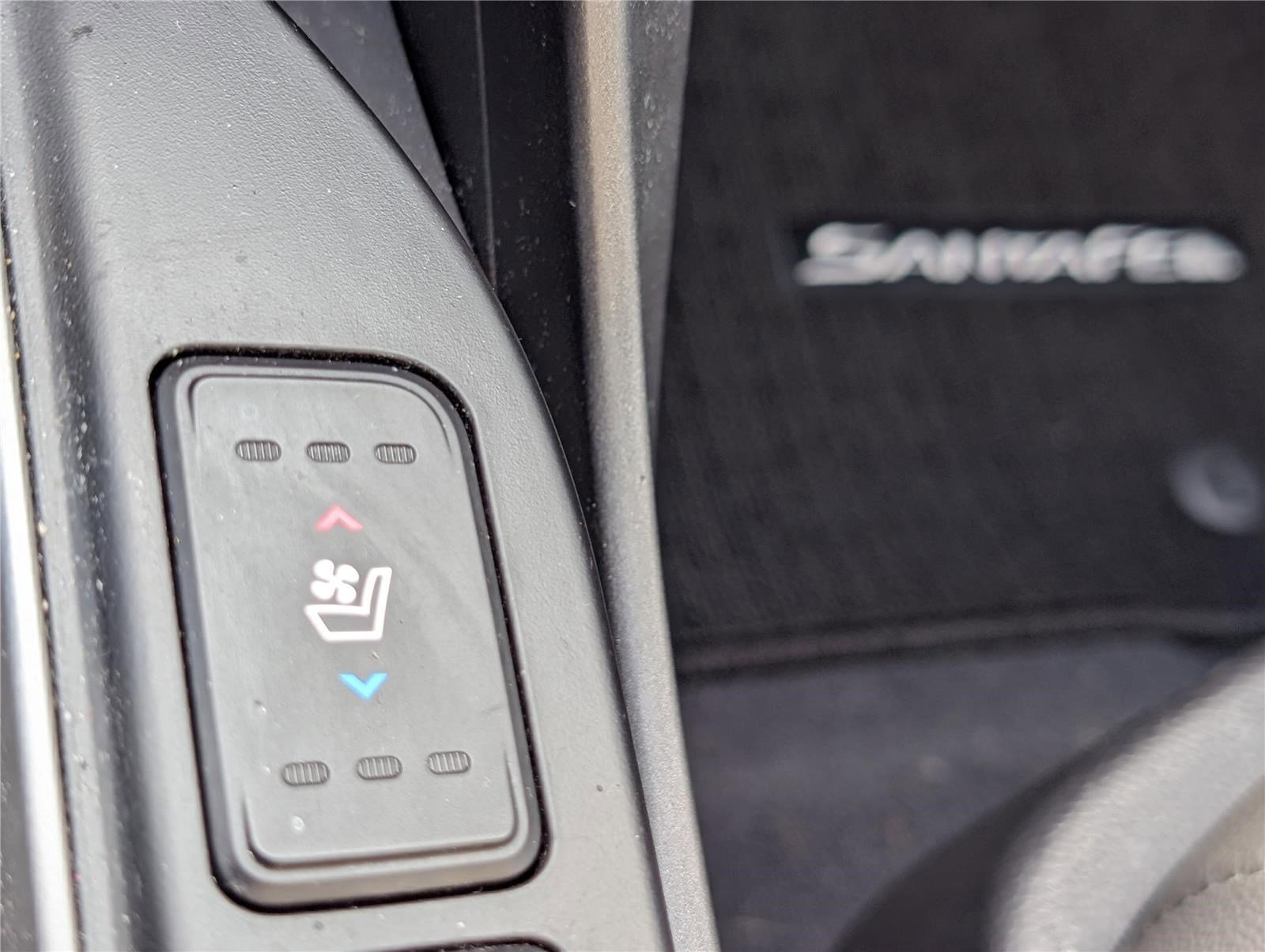 Used 2018 Hyundai Santa Fe Sport w/ 2.4L Tech Package 04 image 26