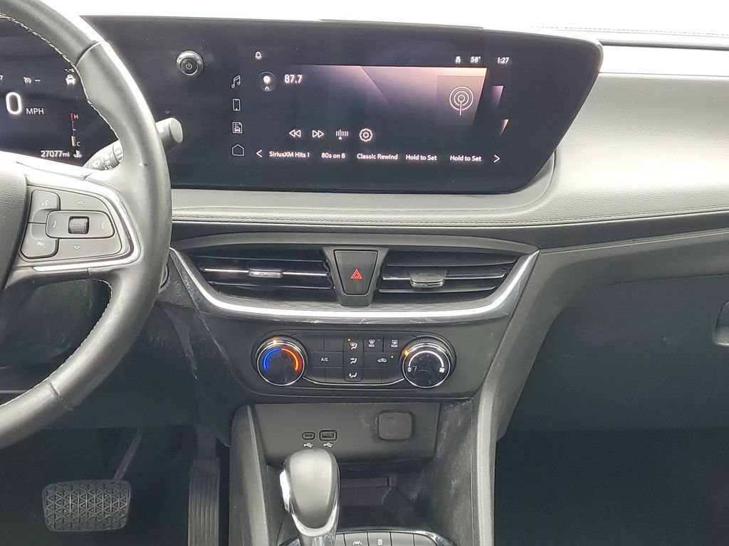Certified 2024 Buick Encore GX Preferred FWD image 23