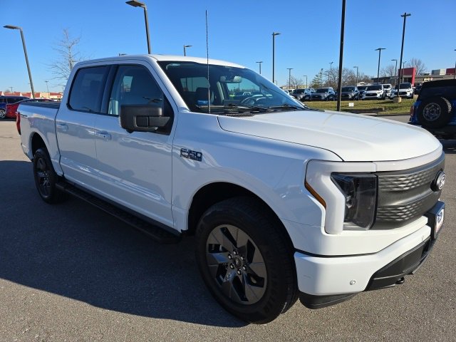 Used 2024 Ford F150 Lightning Flash image 7