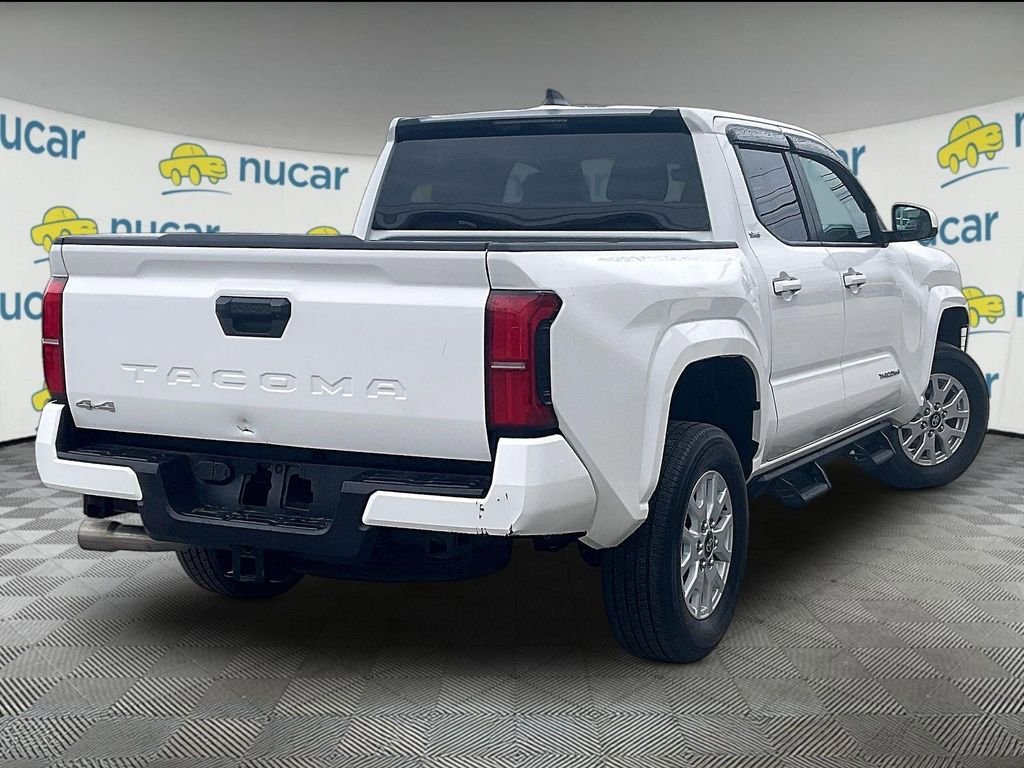 Used 2025 Toyota Tacoma SR5 AWD/4WD image 6