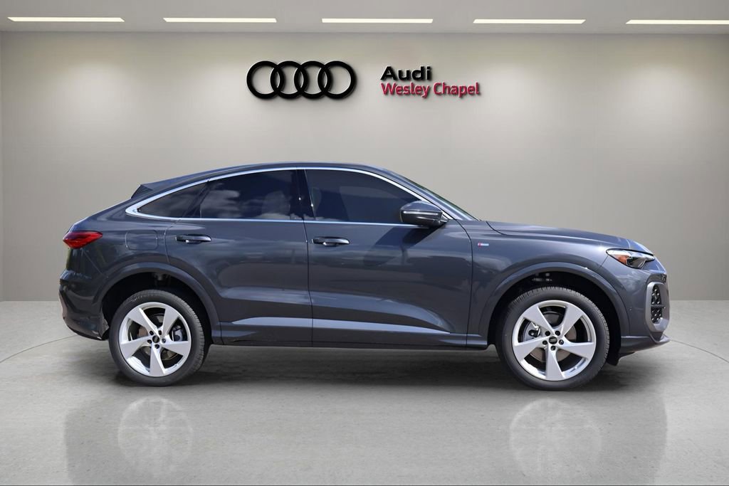 New 2025 Audi Q5 Premium Plus image 6