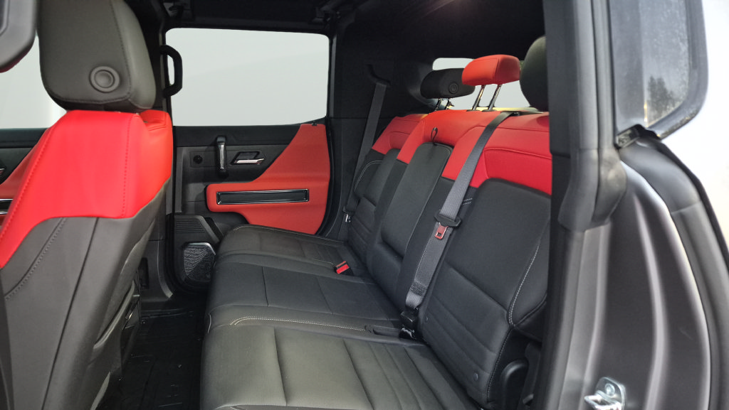 Used 2026 GMC Hummer EV 3X w/ Carbon Fiber Edition Package AWD/4WD image 23