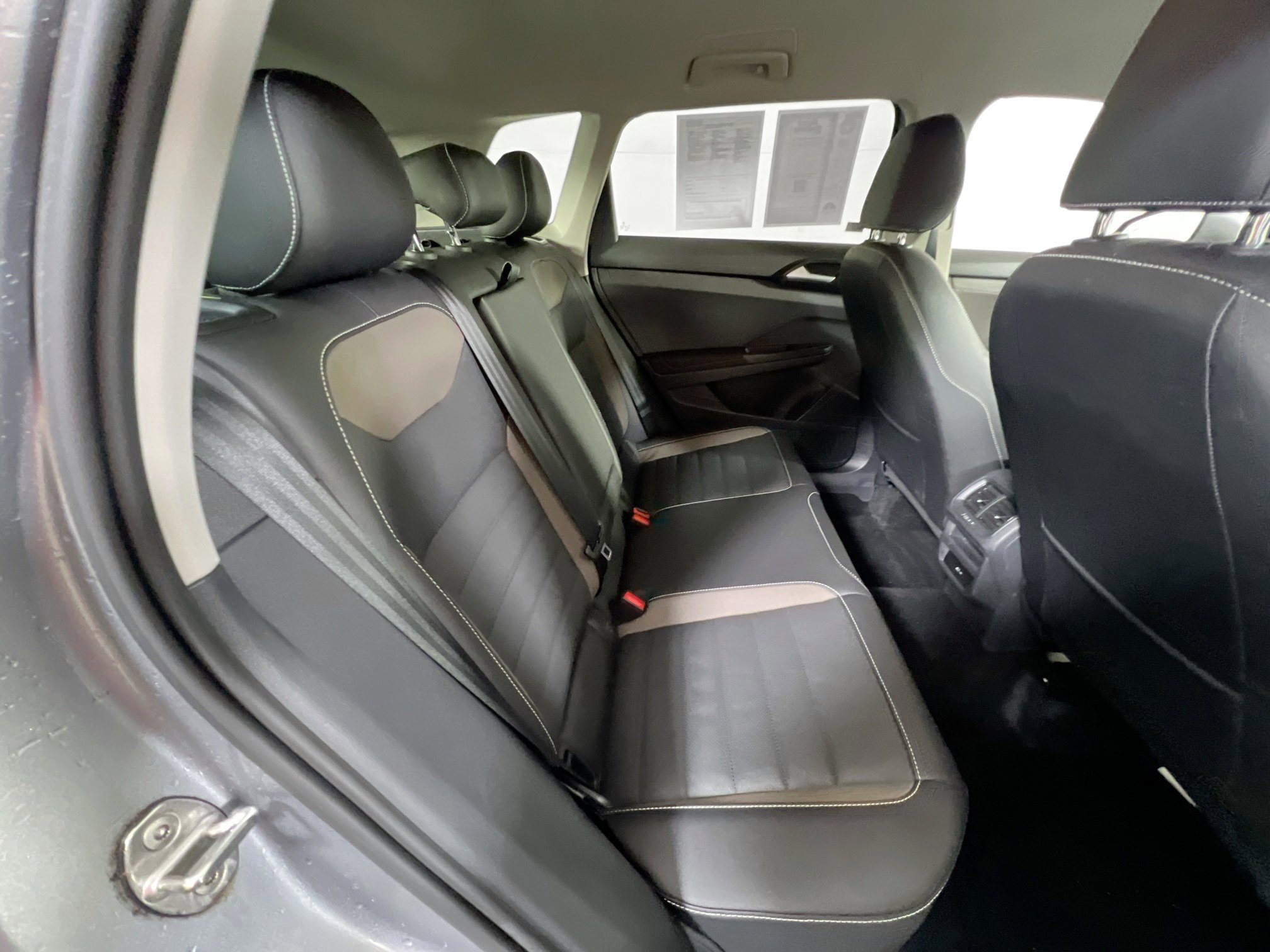 Used 2022 Volkswagen Taos SEL AWD/4WD image 24