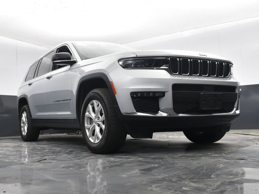 Used 2023 Jeep Grand Cherokee L Limited image 30