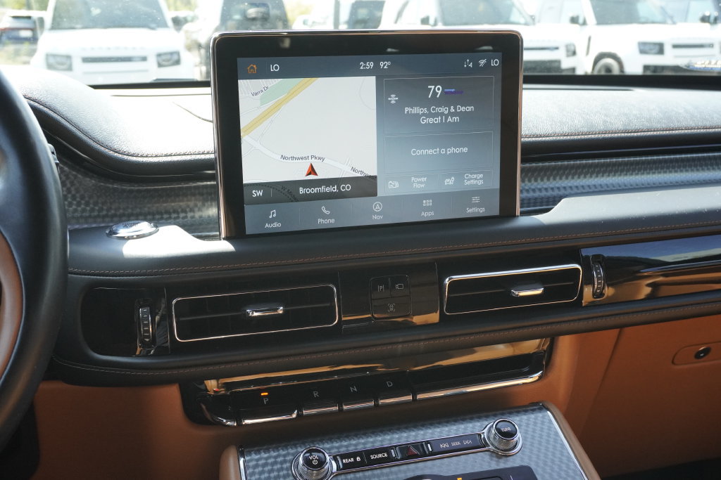 Used 2020 Lincoln Aviator Black Label Grand Touring w/ Class IV Trailer Tow Package AWD/4WD image 15
