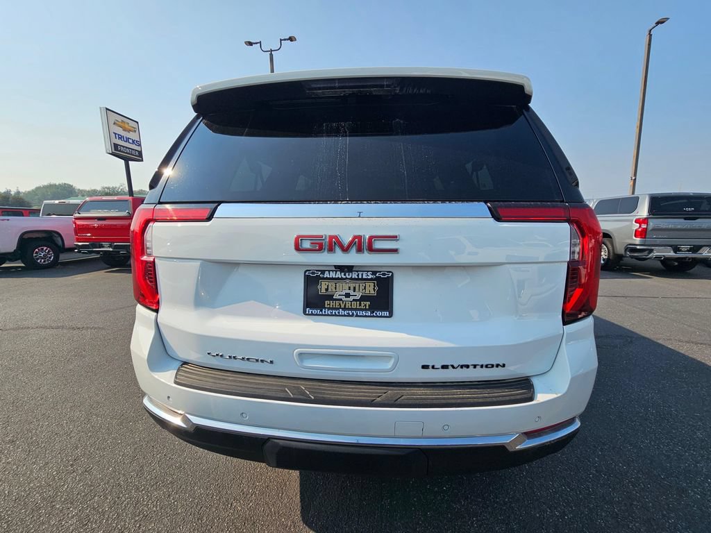 Used 2025 GMC Yukon XL Elevation AWD/4WD image 4