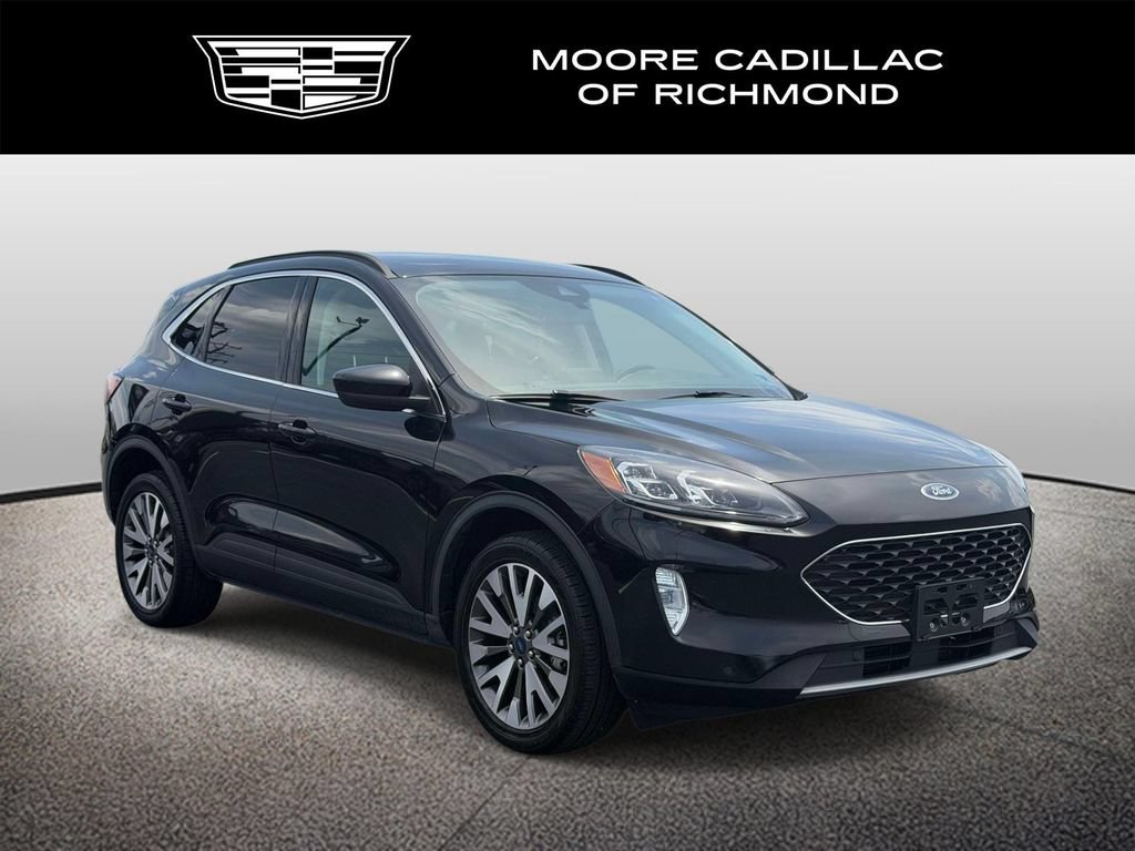 Used 2022 Ford Escape Titanium AWD/4WD image 1