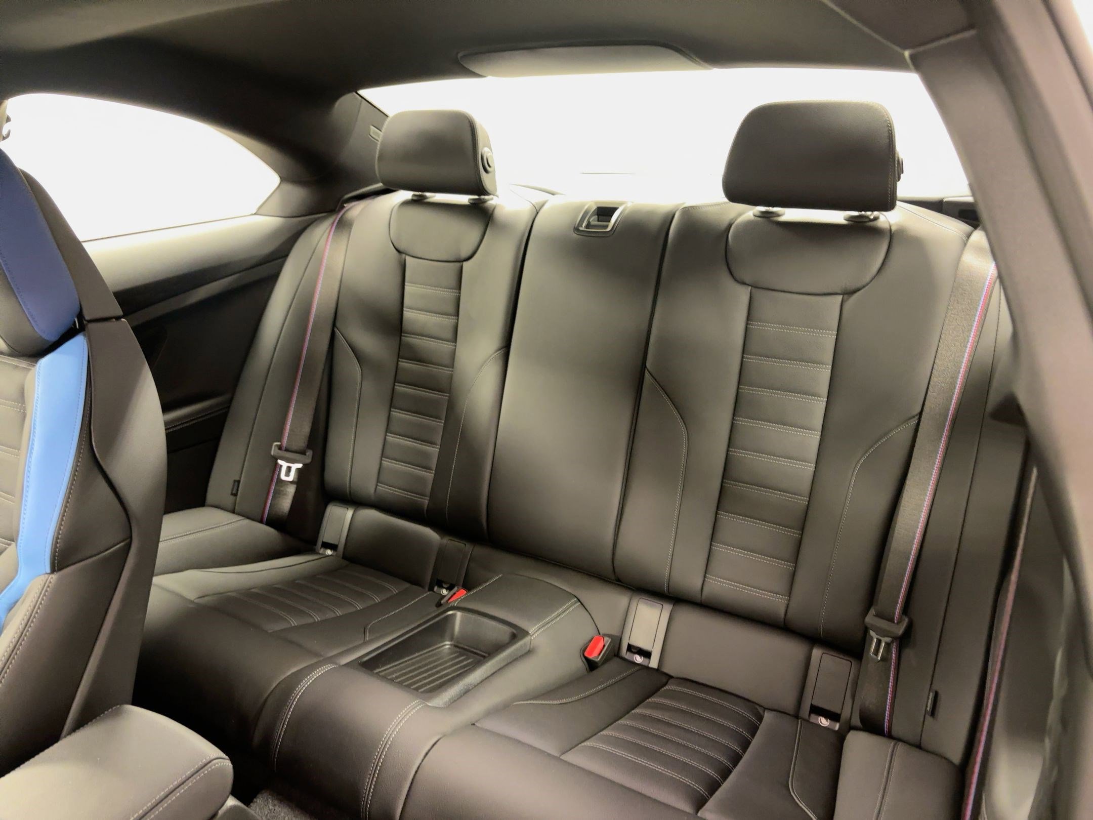 Used 2025 BMW M2 w/ Lighting Package image 26