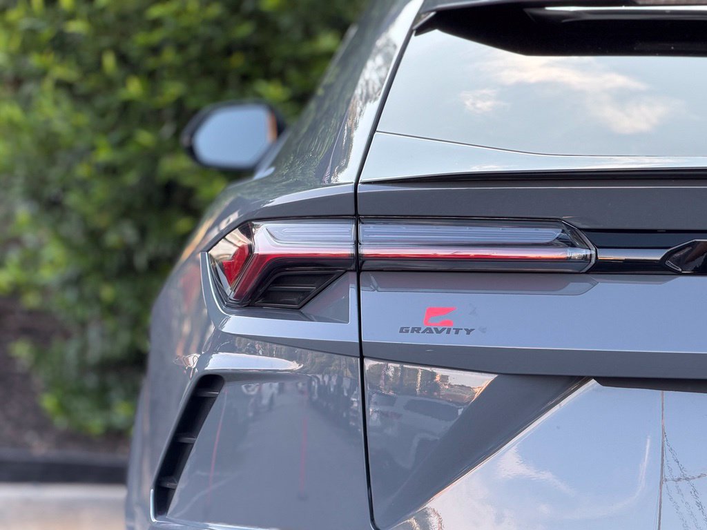 Used 2022 Lamborghini Urus AWD/4WD image 15