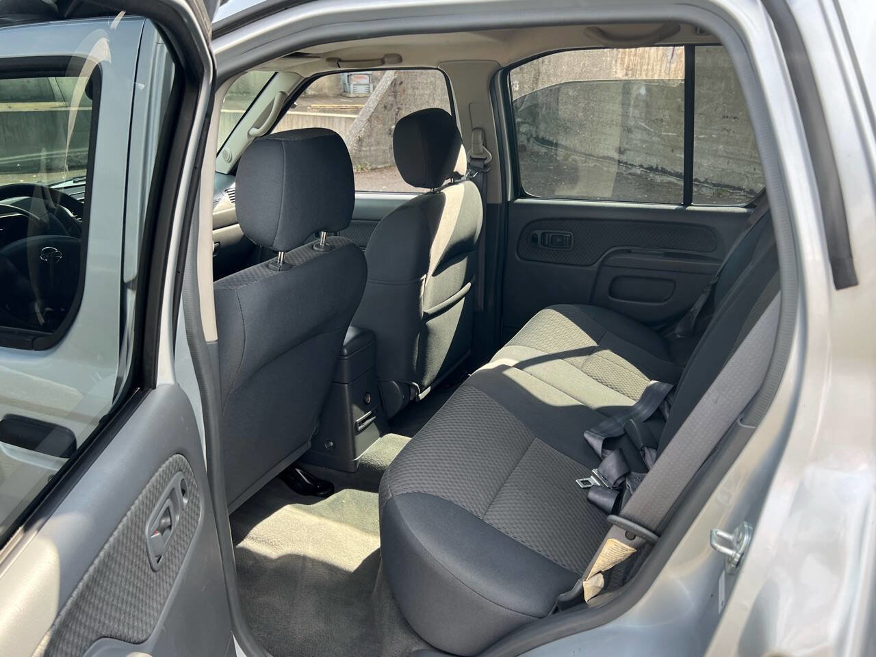 Used 2002 Nissan Xterra XE image 26