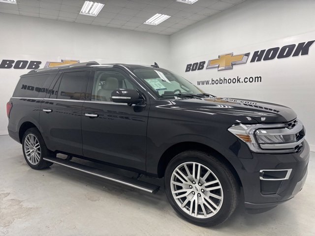 Used 2023 Ford Expedition Max Limited image 3