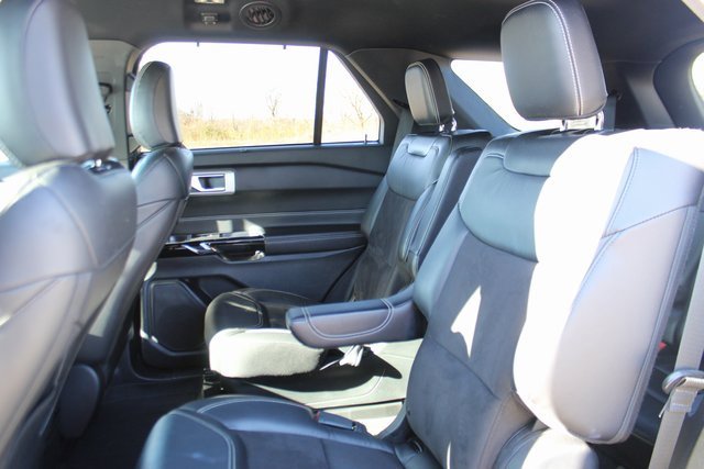 Used 2022 Ford Explorer ST image 29