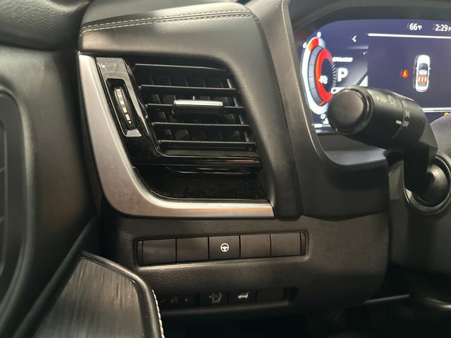 Used 2024 Nissan Rogue SL w/ SL Premium Package AWD/4WD image 26