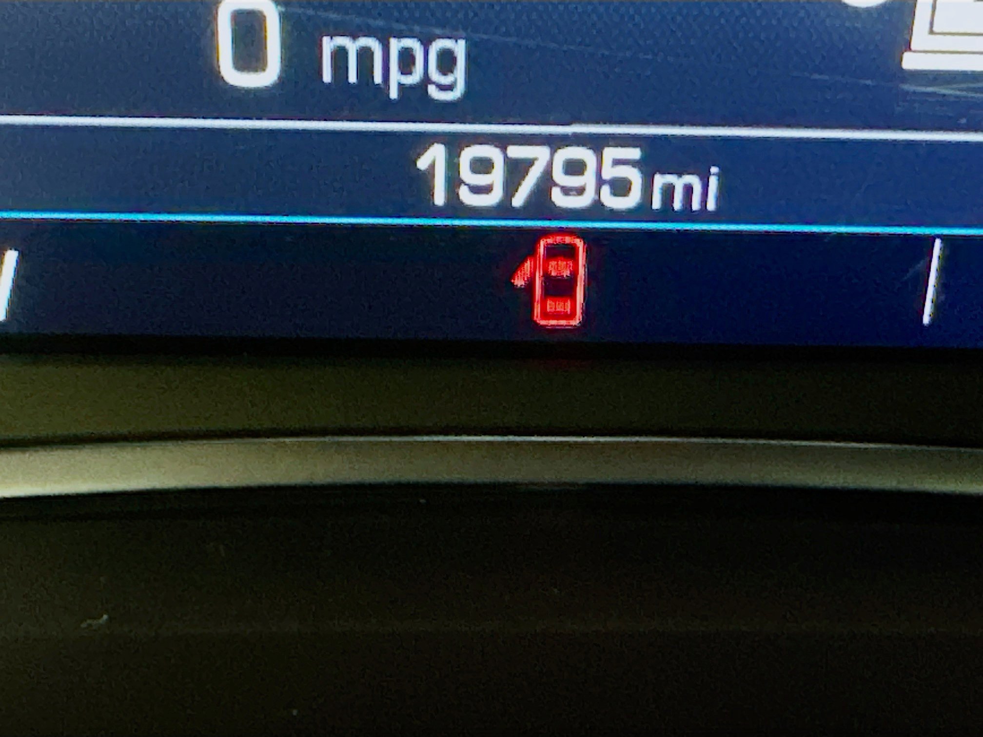 Used 2023 GMC Acadia SLE w/ Driver Convenience Package image 19