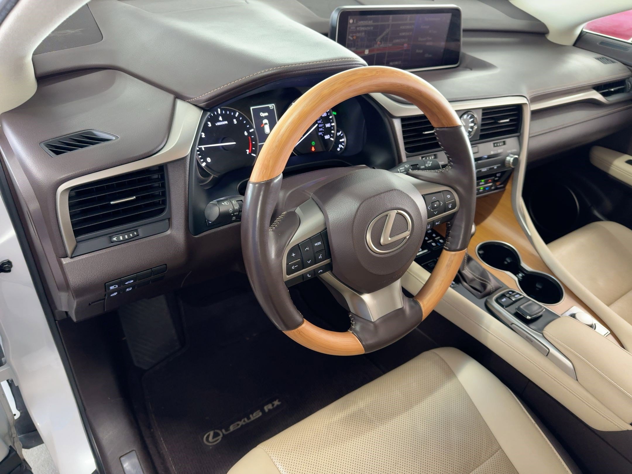 Used 2019 Lexus RX 350 FWD image 4