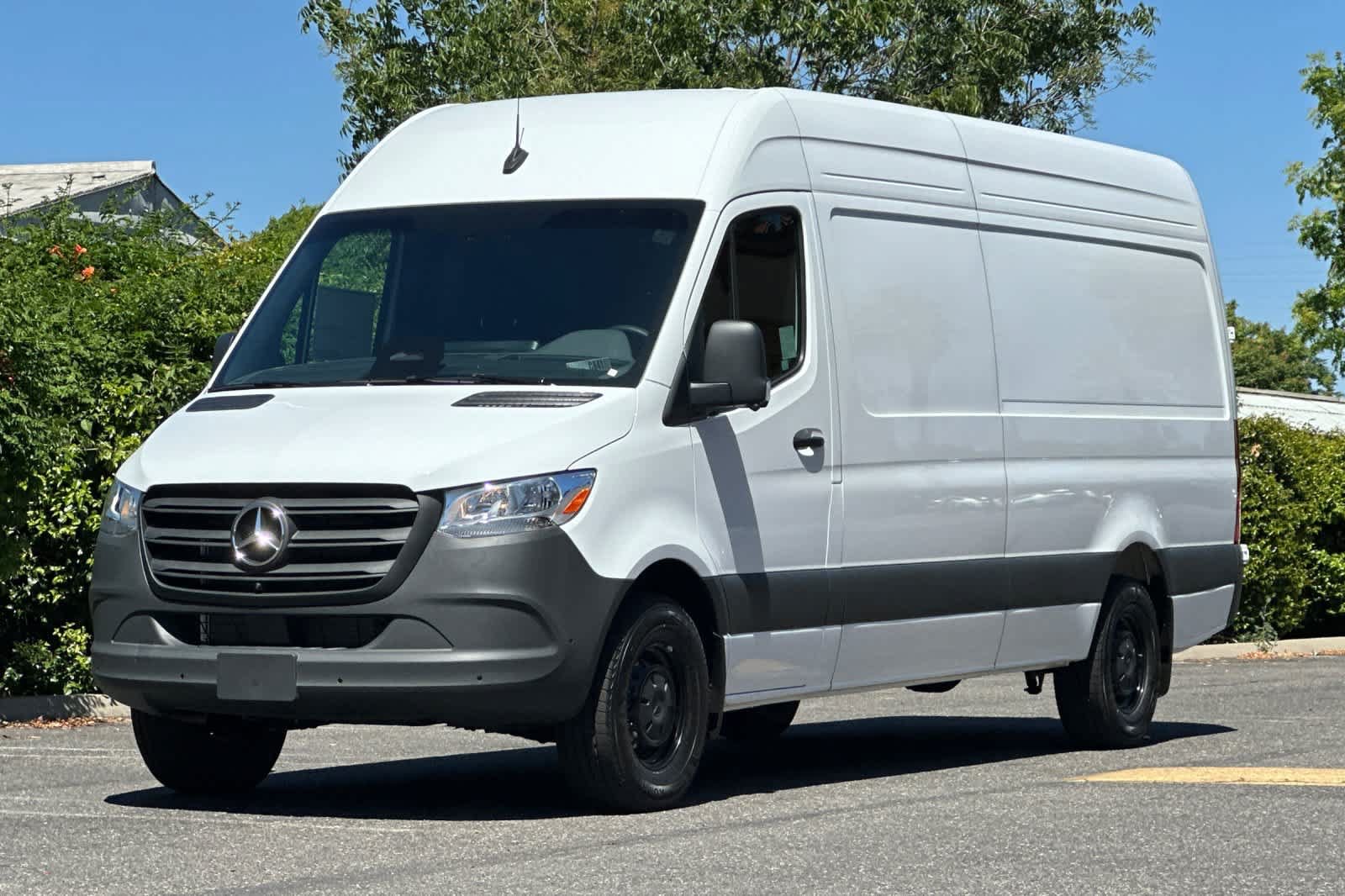 New 2026 Mercedes-Benz Sprinter 2500 image 7