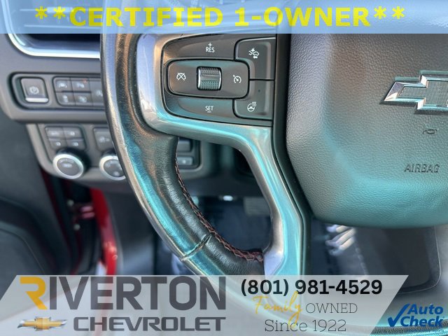 Certified 2022 Chevrolet Suburban RST w/ Sport Performance Package image 5