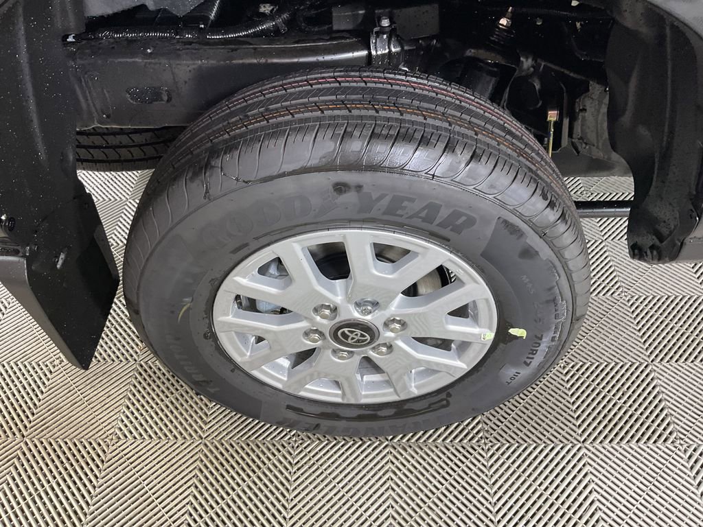 New 2025 Toyota Tacoma SR5 image 9