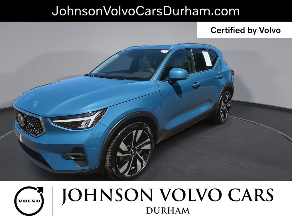 Used 2023 Volvo XC40 B5 Plus w/ Protection Package Premier AWD/4WD image 5