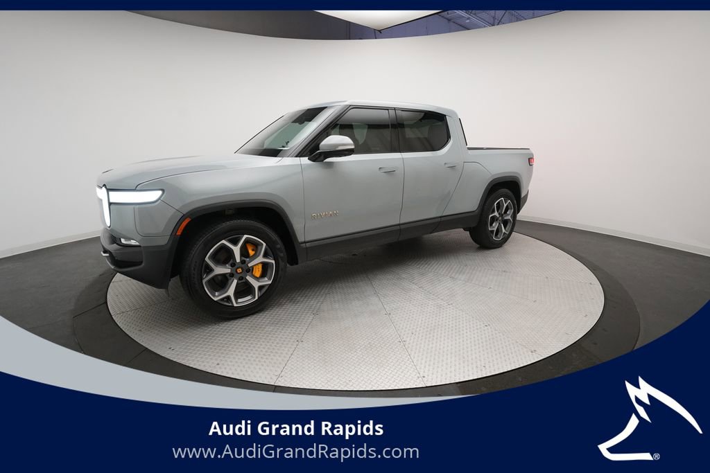 Used 2022 Rivian R1T Adventure image 1