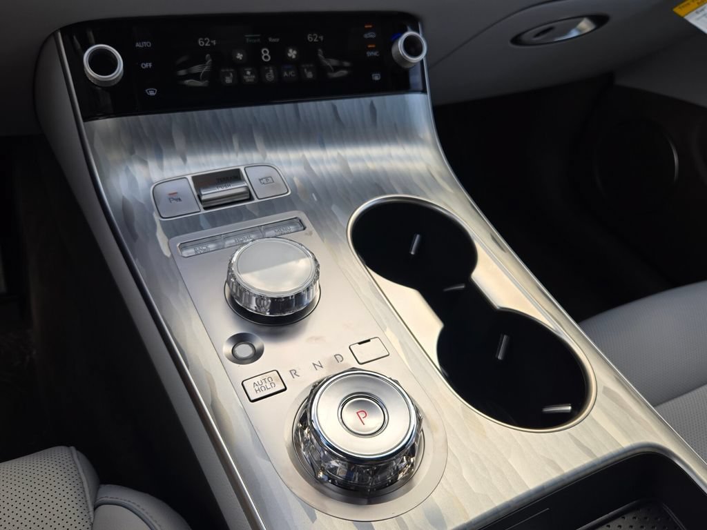 New 2027 Genesis Electrified GV70 AWD/4WD image 9