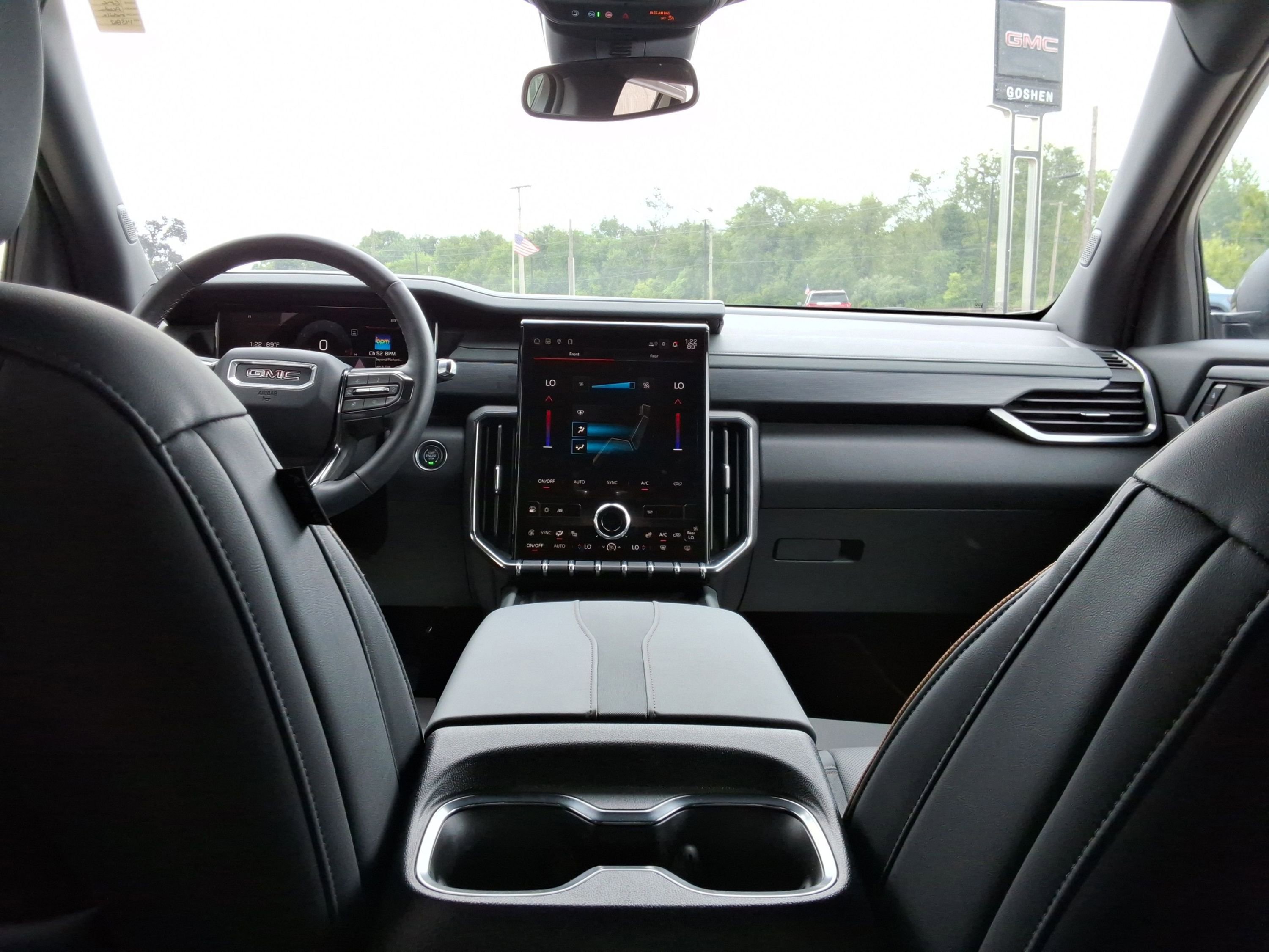 New 2025 GMC Acadia AT4 image 12