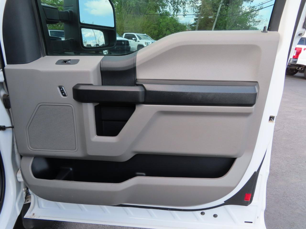 Used 2019 Ford F450 XL w/ XL Value Package AWD/4WD image 38
