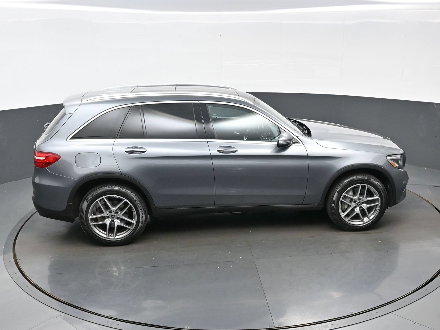Used 2019 Mercedes-Benz GLC 300 4MATIC image 40