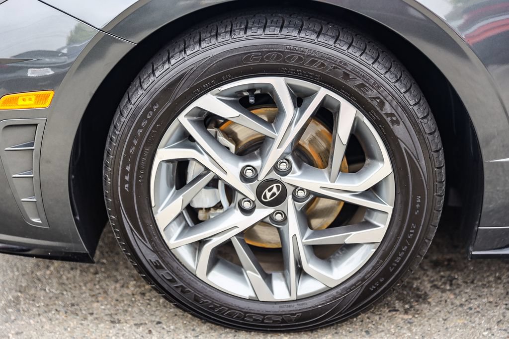 Used 2023 Hyundai Sonata SEL FWD image 9