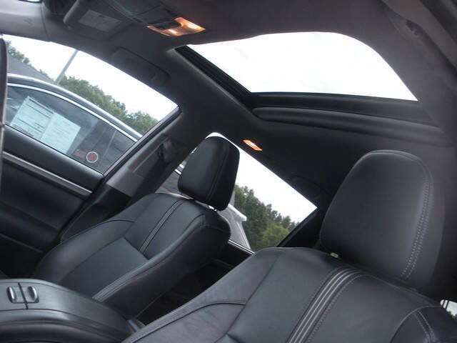 Used 2018 Toyota Highlander SE AWD/4WD image 15