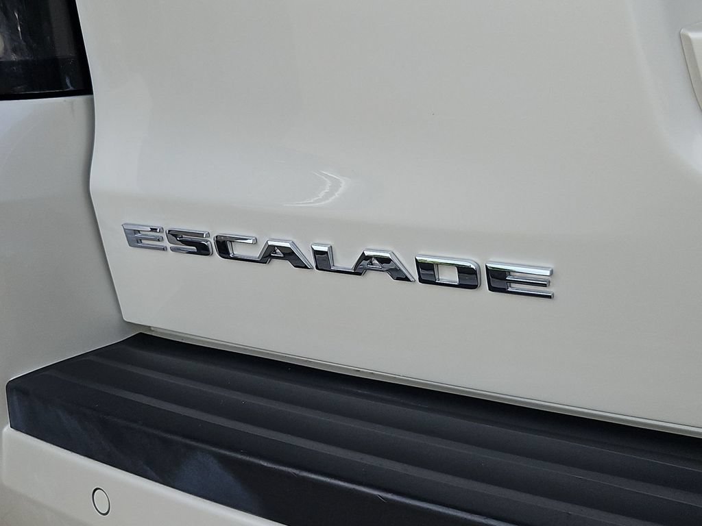 Used 2015 Cadillac Escalade ESV Premium AWD/4WD image 26